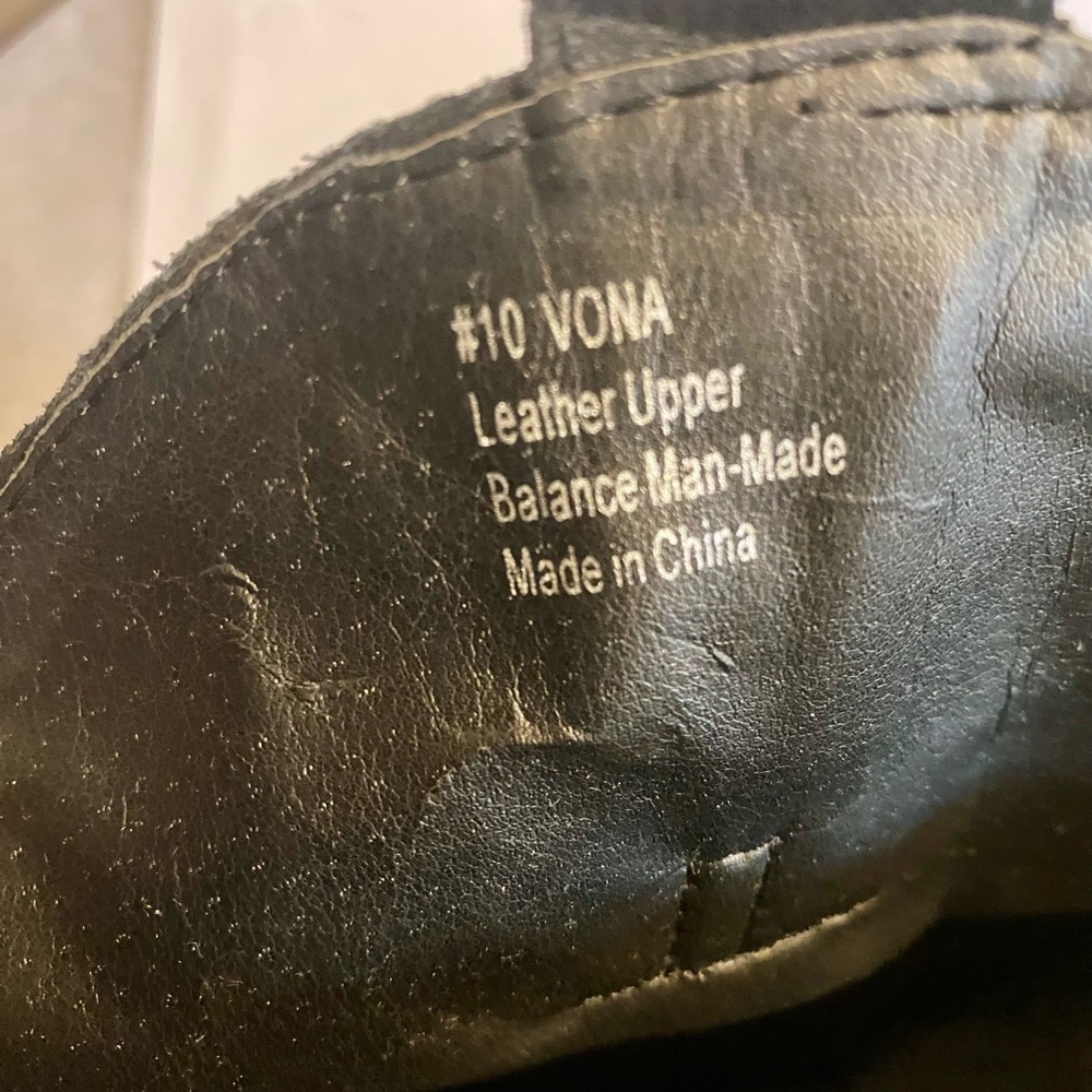 Women’s Very Volatile Black Multicolor Embroidered Heeled Boots Size 10 - Picture 10 of 13